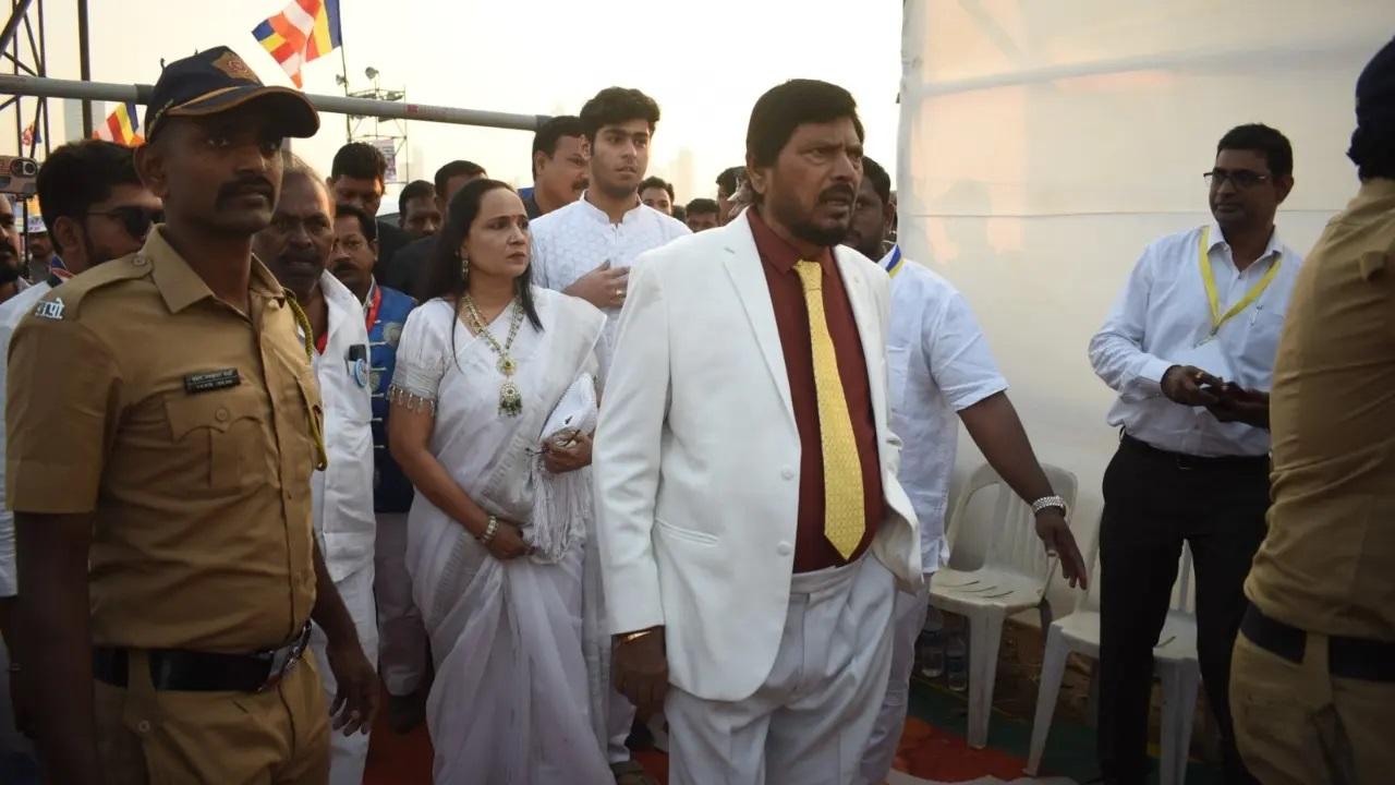 केंद्रीय मंत्री रामदास अठावले ने सम्मेलन का उद्देश्य शांति को बढ़ावा देना बताया.