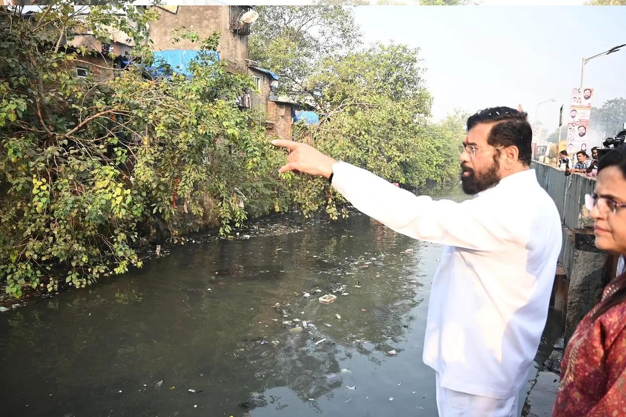 मुंबई को अंतरराष्ट्रीय दर्ज देने के लिए मुख्यमंत्री ने यह पहल की है. इसके तहत साफ-सफाई, स्वच्छता और प्रदूषण मुक्त वातावरण बनाए रखने की जिम्मेदारी बीएमसी के साथ-साथ नागरिकों की भी होगी। 