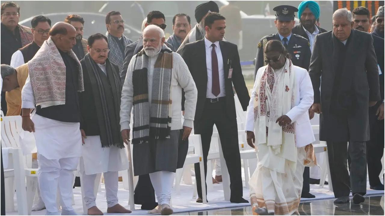 भारतीय जनता पार्टी सोमवार को अटल बिहारी वाजपेयी की 99वीं जयंती को सुशासन दिवस के रूप में मनाने के लिए देश भर में कई कार्यक्रम आयोजित कर रही है.