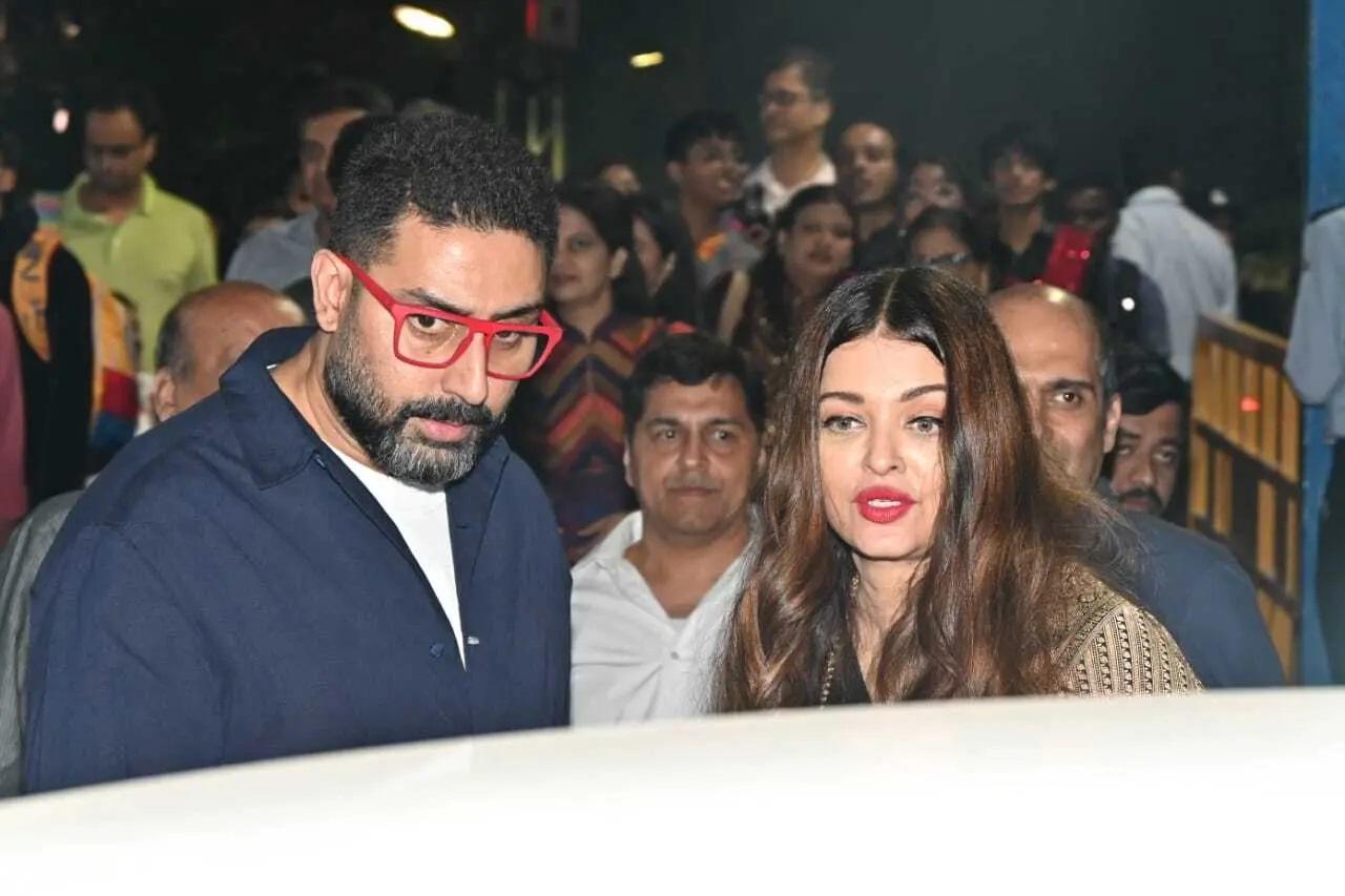 अफवाहों के बीच ऐश्वर्या राय बच्चन और अभिषेक बच्चन को साथ देखा गया. 