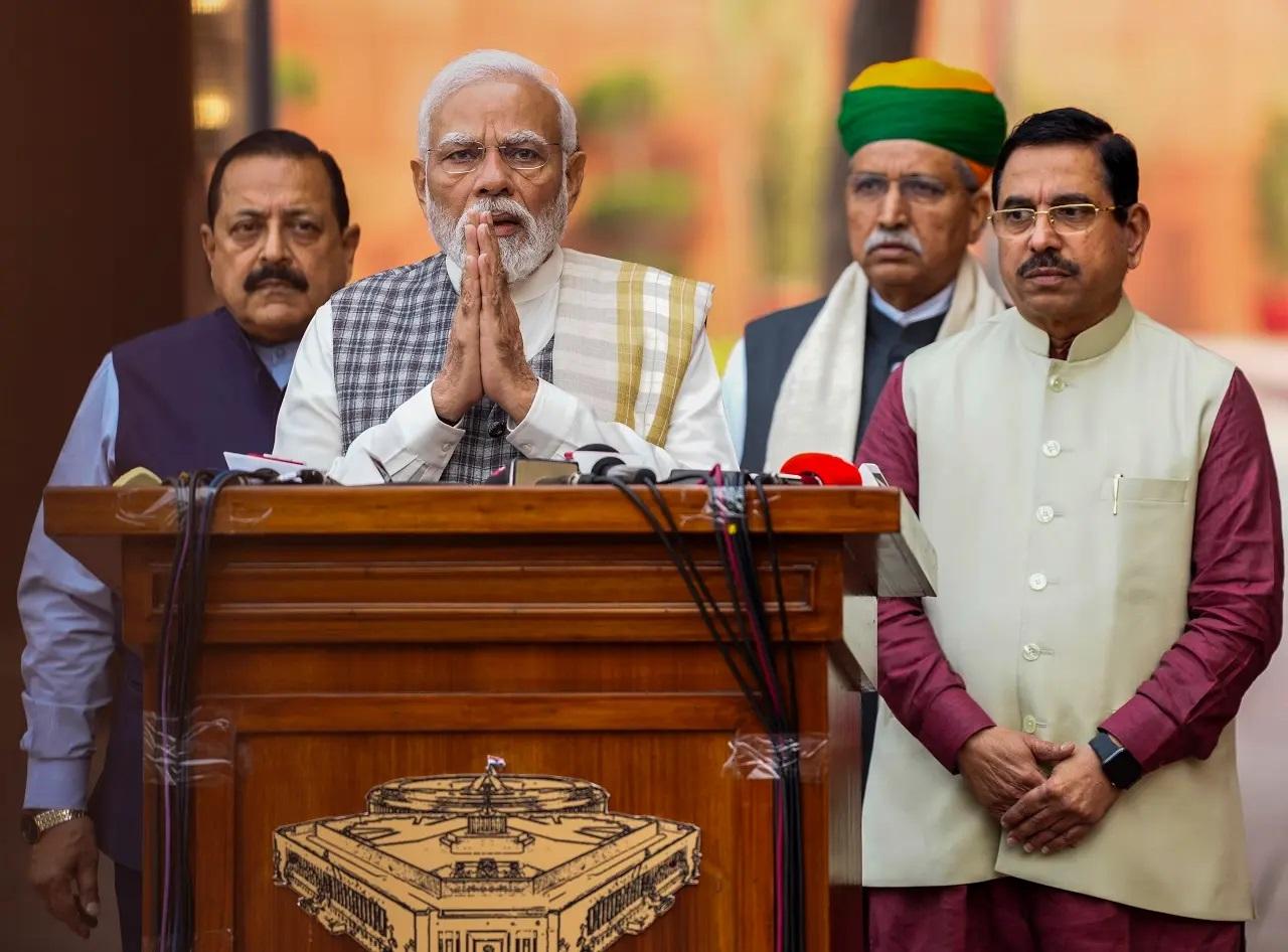 उन्होंने कहा, 