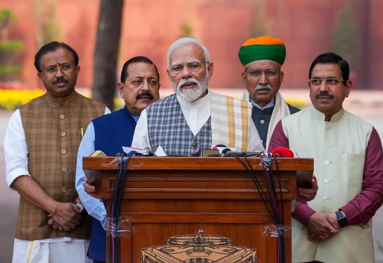 उन्होंने कहा, 