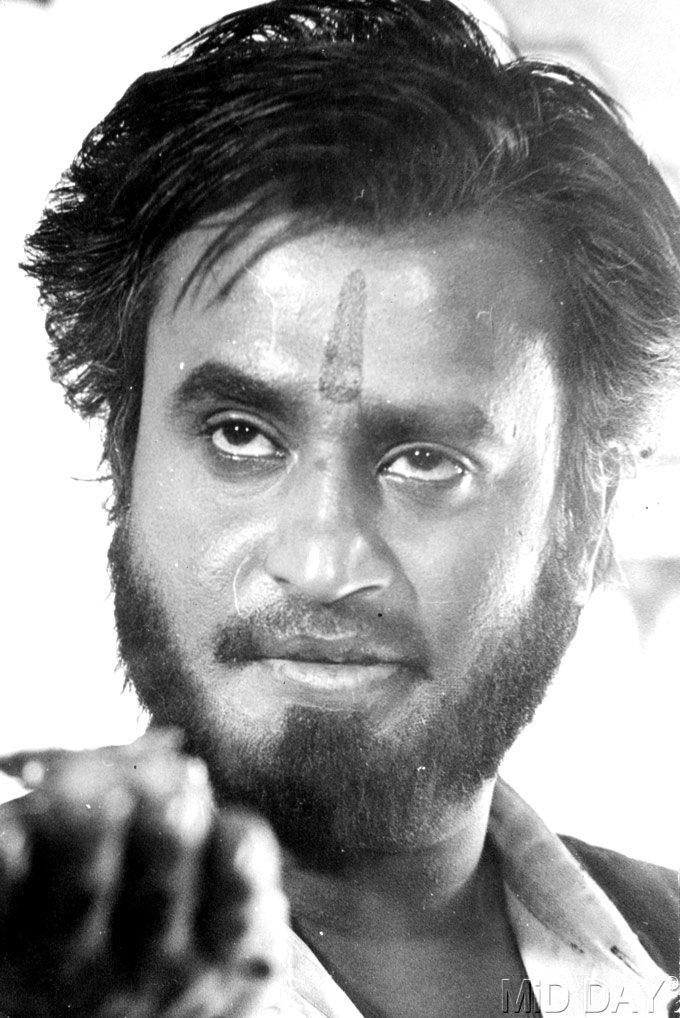 पूरी दुनिया उन्हें रजनीकांत के नाम से जानती है, दरअसल उनका नाम शिवाजी राव गायकवाड़ है.