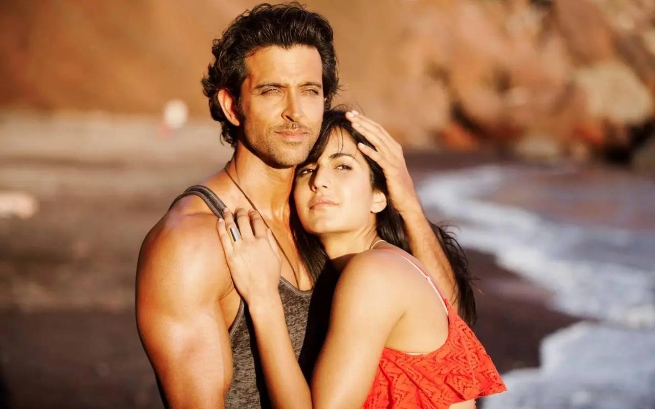 बैंग बैंग (2014)
डायरेक्टर सिद्धार्थ आनंद ने सबसे पहले यह फिल्म रणबीर कपूर को ऑफर की थी. कथित तौर पर, अभिनेता की मल्टी-स्टारर और रीमेक न करने की नीति है. बैंग बैंग हॉलीवुड एक्शन फिल्म नाइट एंड डे की रीमेक थी. आख़िरकार इस फ़िल्म को रितिक रोशन ने हिट बना दिया.