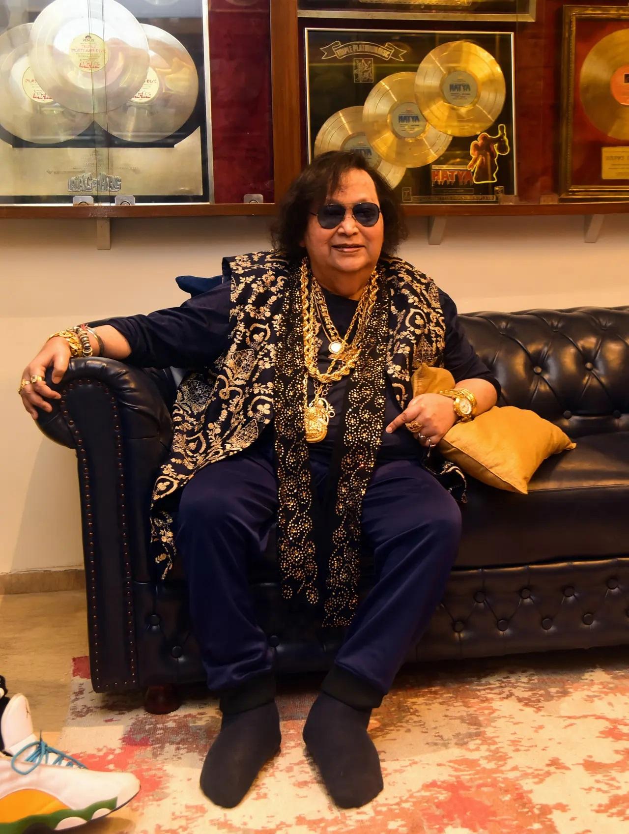 बप्पी लहरी ने बंगाली, तेलुगु, कन्नड़, गुजराती, तमिल में क्षेत्रीय फिल्मों के लिए भी बड़े पैमाने पर रचना की. इसके अलावा उन्होंने अंग्रेजी गाने भी लिखे और कुछ समय के लिए भारतीय जनता पार्टी के लिए राजनीति का हिस्सा भी रहे थे.