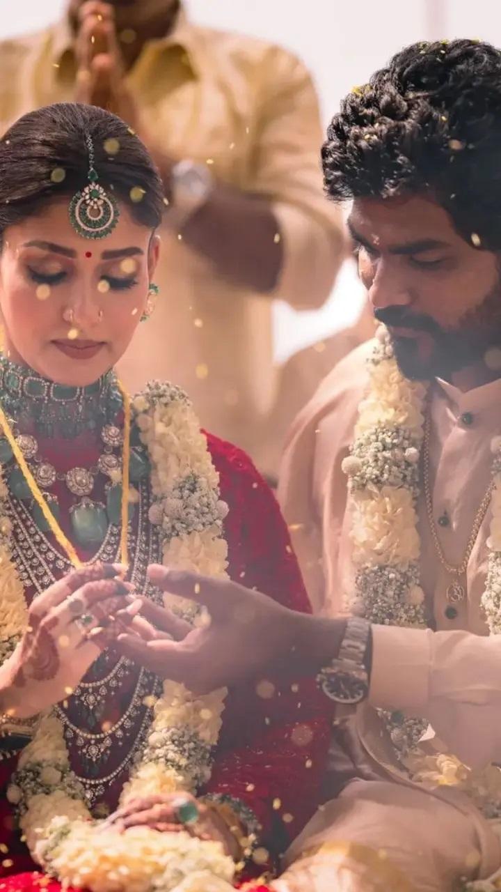 उनकी शादी का दस्तावेजीकरण किया गया और अधिकार नेटफ्लिक्स को बेच दिए गए हैं. शादी की डॉक्यूमेंट्री का नाम नयनतारा-बियॉन्ड फेयरीटेल है और प्रीमियर की तारीख अभी घोषित नहीं की गई है