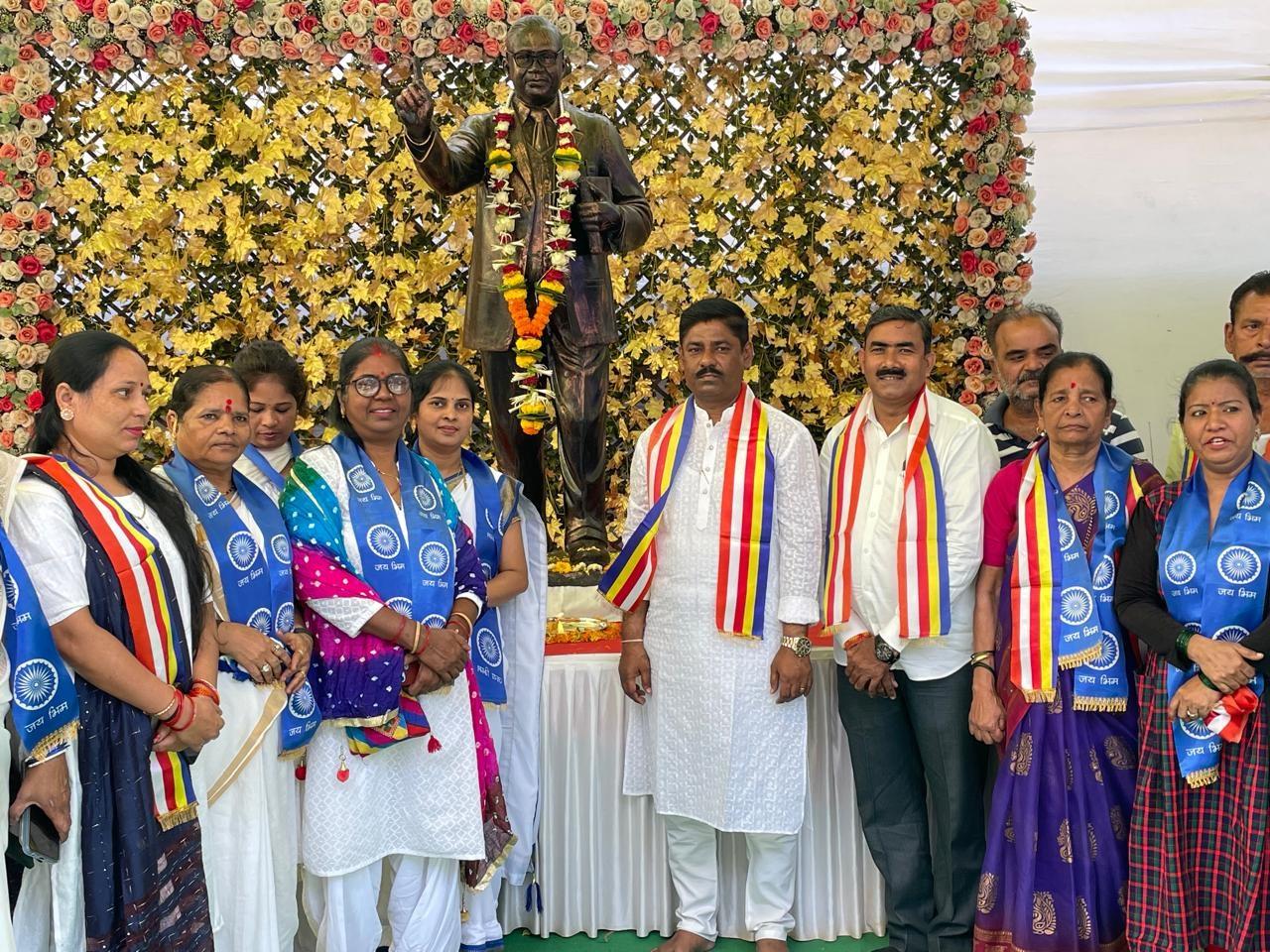 कार्यक्रम के आयोजक और बीजेपी नेता सुधीर शिंदे ने अंबेडकर जयंती के अवसर पर भीम सैनिकों को एक साथ लाने का काम किया हैं. 