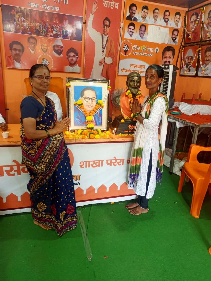 शनिवार को पालघर लोकसभा उम्मीदवार भारती कांबडी के प्रचार सभा में  शिव सेना (यूबीटी) प्रमुख उद्धव ठाकरे (Uddhav Thackeray) बोईसर पहुंचे थे. 