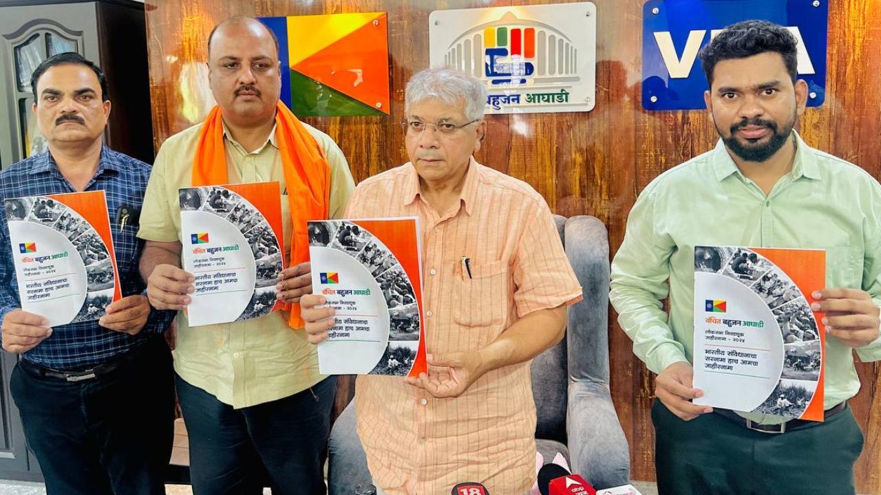भारतीय जनता पार्टी यहां के हिंदू मतदाताओं को धोखा दे रही है. 