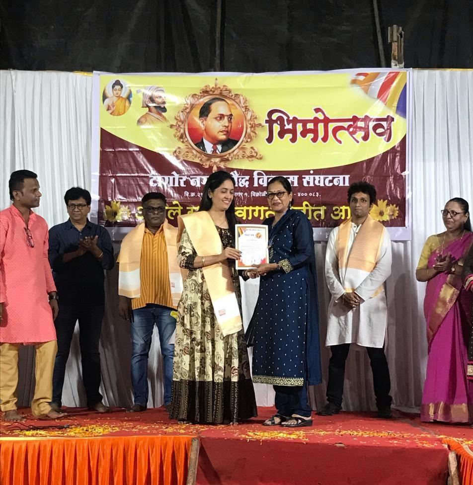 इस दौरान विजेता प्रतियोगियों को आकर्षक पुरस्कार और प्रमाण पत्र भी दिया गया.