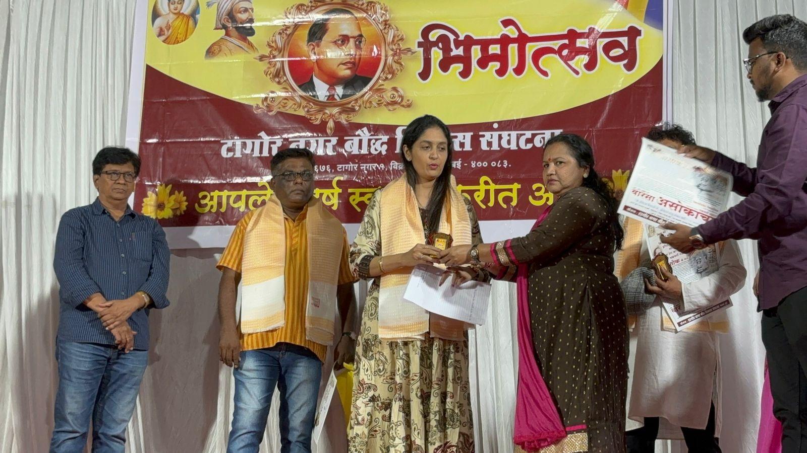 14 अप्रैल को विक्रोली निवासियों के लिए होम डेकोरेशन प्रतियोगिता का आयोजन किया आया था. 