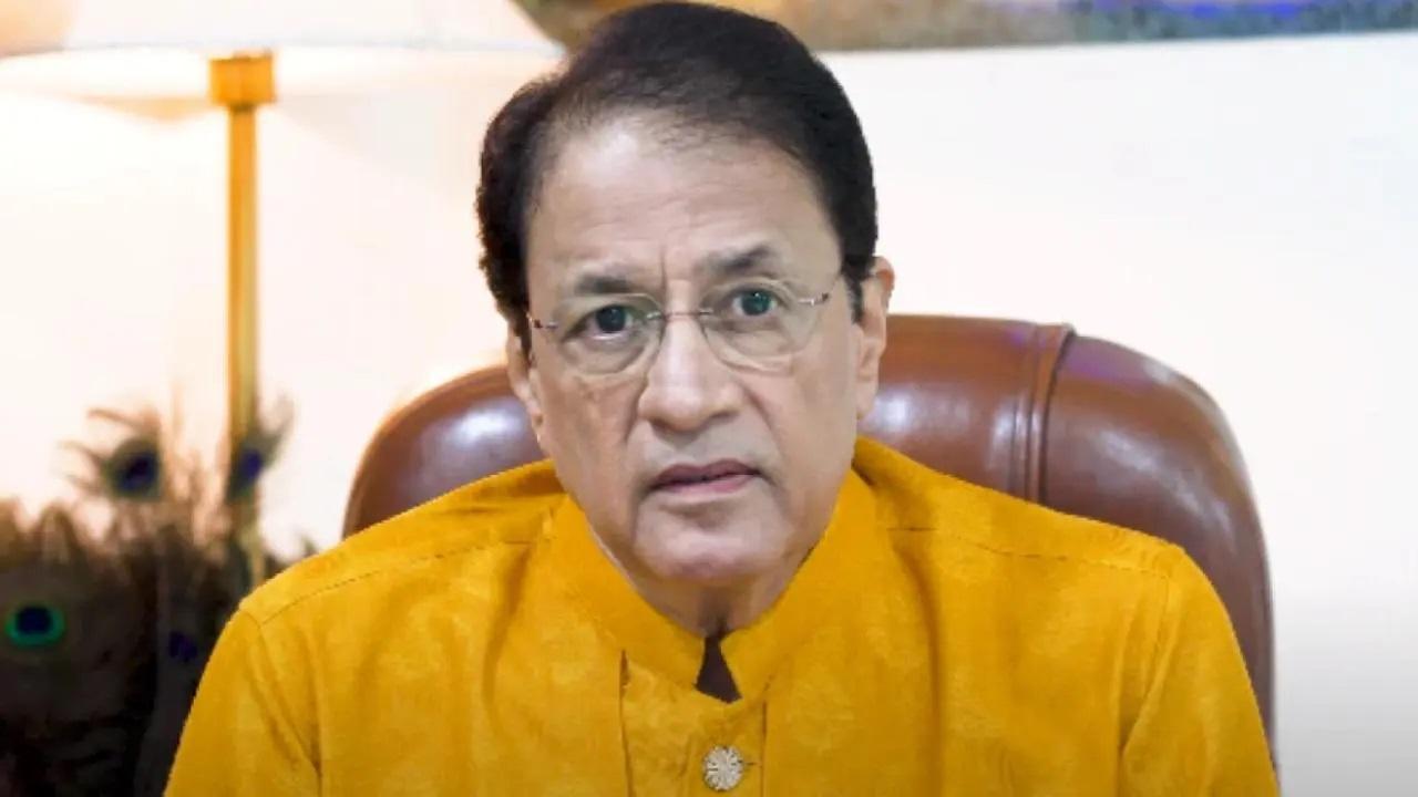 रामायण में श्री राम का किरदार निभाने वाले एक्टर अरुण गोविल को भाजपा में मेरठ से टिकट मिला है. वह पहली बार चुनाव मैदान में उतरे हैं.