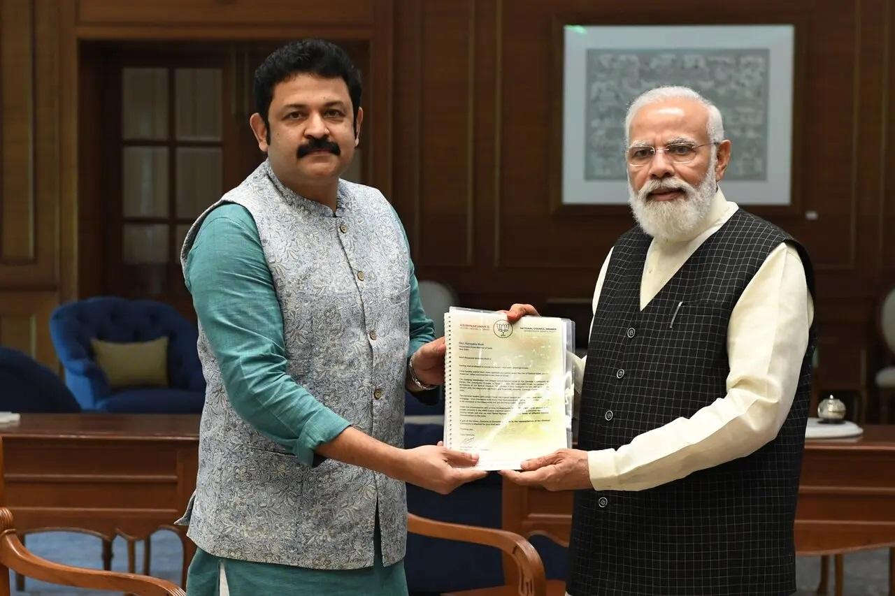 मलयालम फिल्म अभिनेता कृष्ण कुमार केरल के कोल्लम से भाजपा के टिकट पर चुनाव लड़ेंगे.