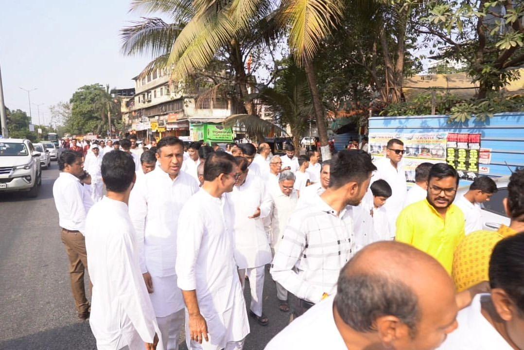 महावीर ने अपने उपदेशों के माध्यम से समाज में शांति और समृद्धि के मार्ग की दिशा में महत्त्वपूर्ण संदेश दिए. 