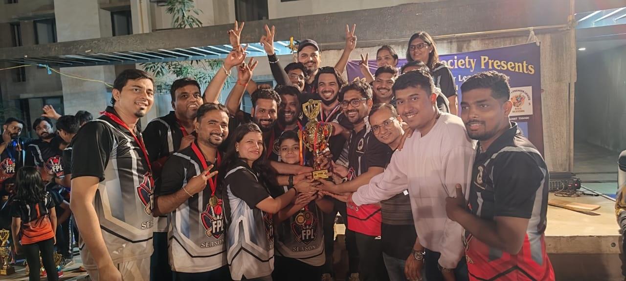 फोंटाना प्रीमियर लीग में पुरुषों की विजेता टीम फोंटाना चैलेंजर (Fontana challenger) रही.