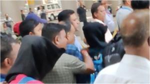 सलमान खान के घर पर गोली चलाने वाले शूटर्स को क्राइम ब्रांच लाई मुंबई. (फोटो/योगेन शाह) 