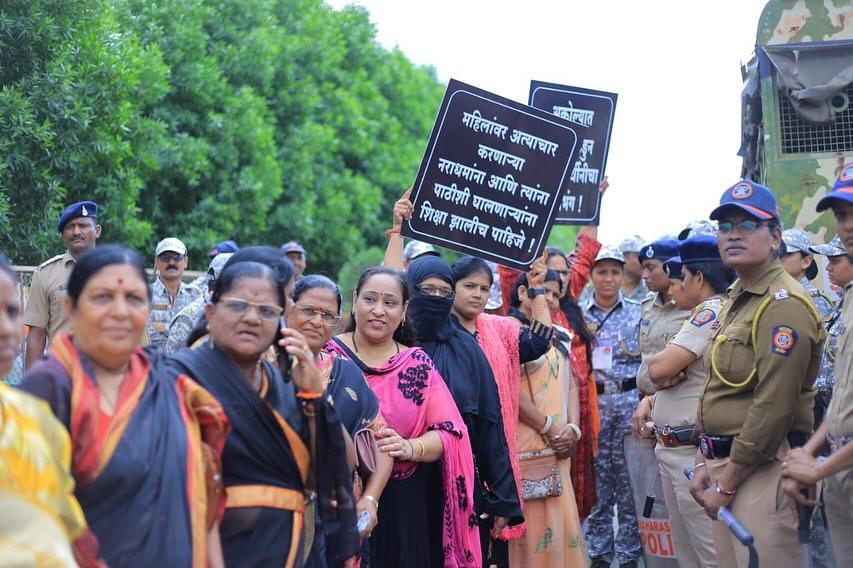 मामले की जांच शुरू कर दी गई है, लेकिन विपक्ष लगातार सरकार पर हमला कर रहा है.  