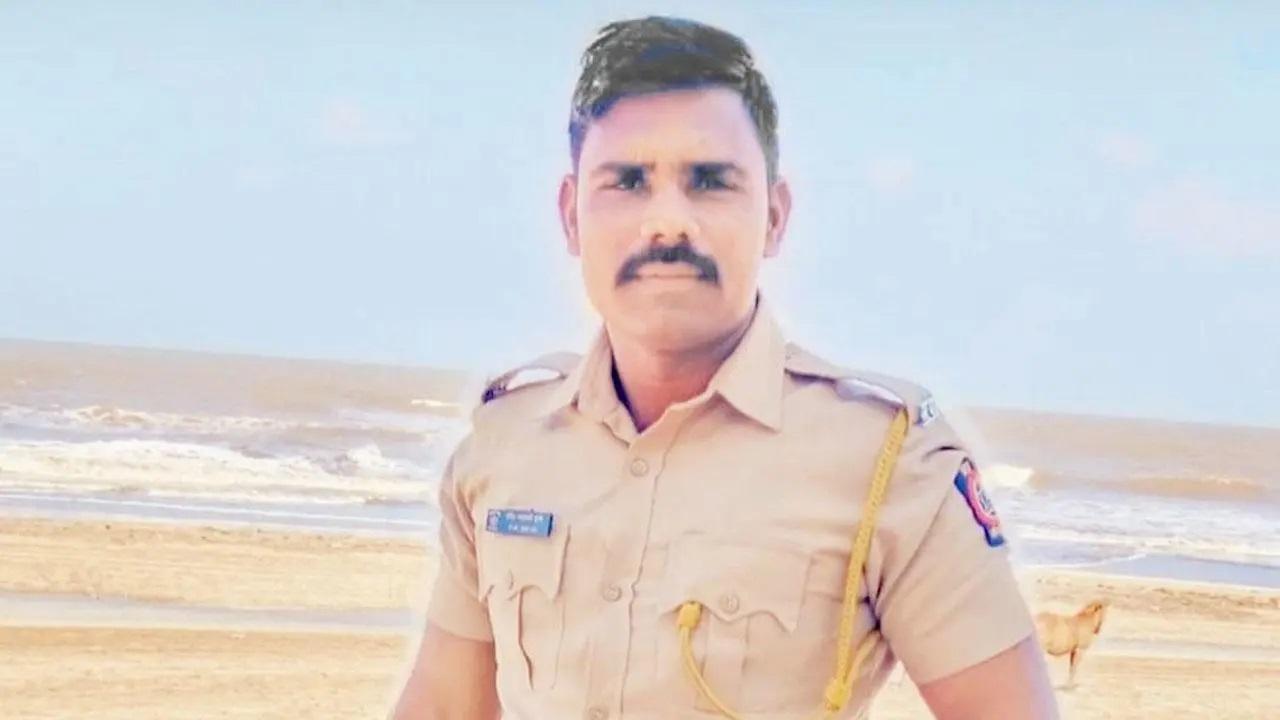 Ravindra Hake