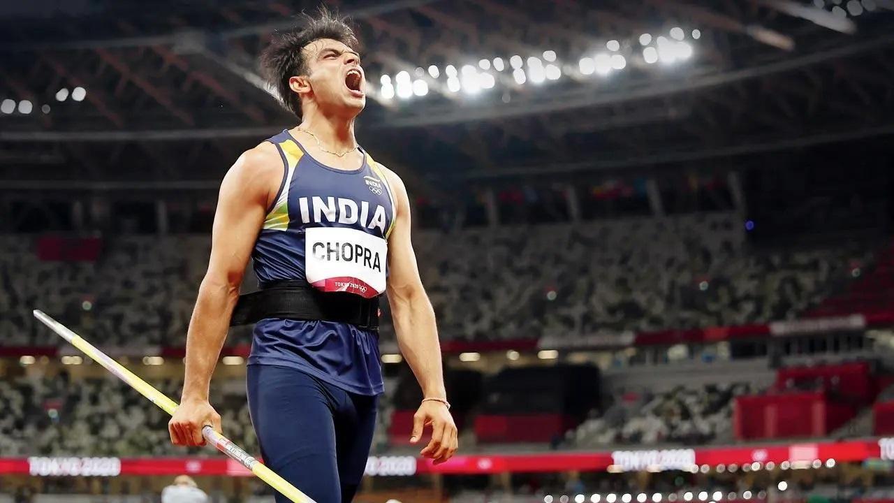 शनिवार को टोक्यो में भाला फेंक के फाइनल के दौरान उत्साहित नीरज चोपड़ा. तस्वीर/गेटी इमेज