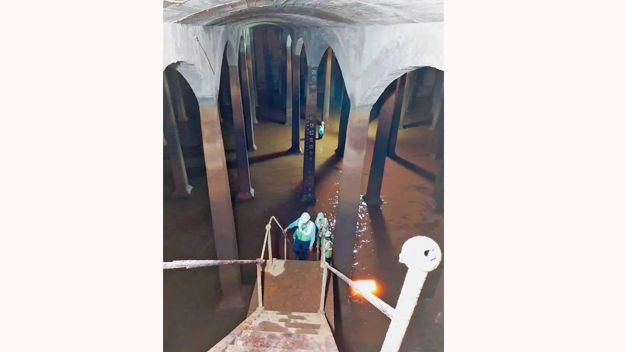 7 दिसंबर, 2023 को जलाशय की जांच करने वाली विशेषज्ञ समिति के सदस्य