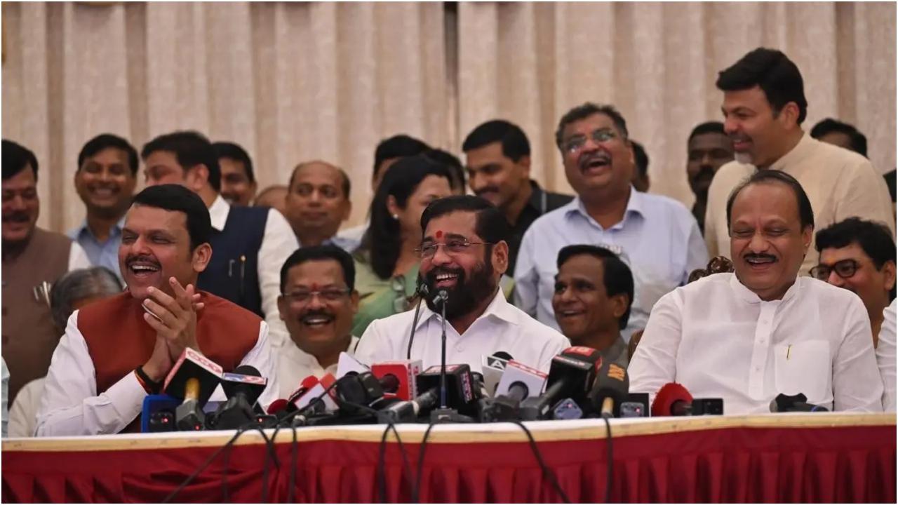 भाजपा विधायक दल के नेता के रूप में चुने जाने के बाद, फड़नवीस ने महाराष्ट्र विधानसभा चुनाव परिणामों को 