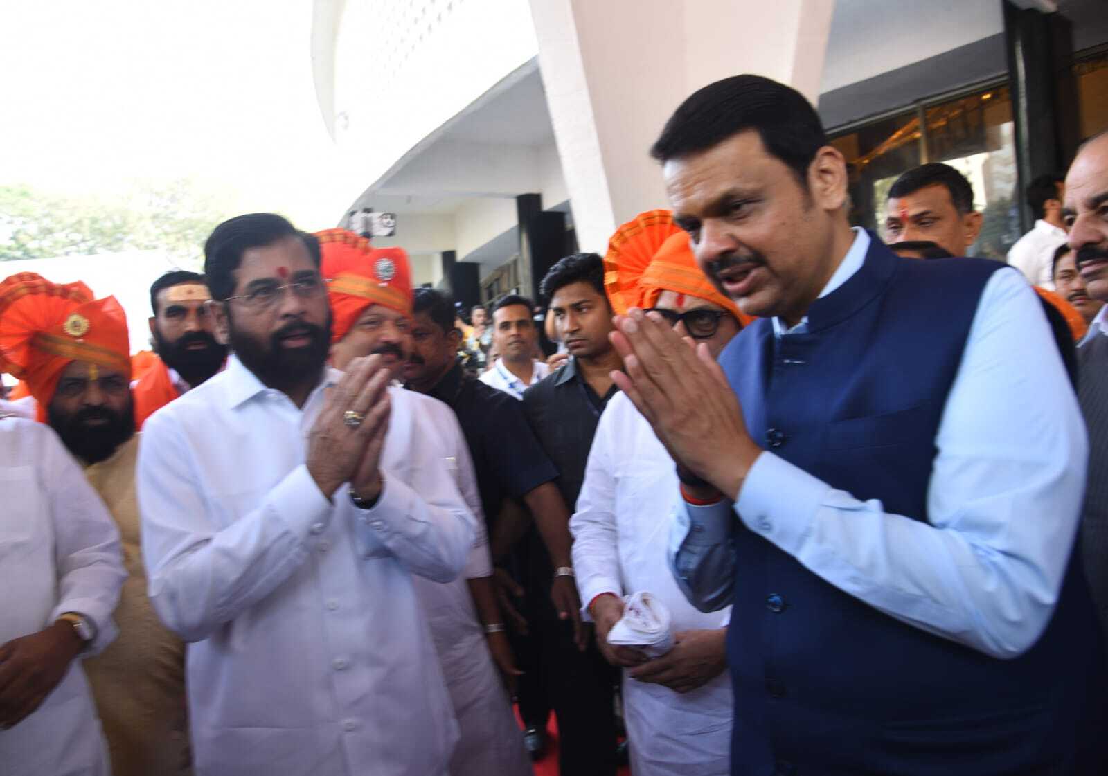 उन्होंने आगे कहा कि विपक्ष ग्रामीणों के विरोध को लेकर सरकार की दमनकारी कार्रवाई का भी विरोध करेगा.