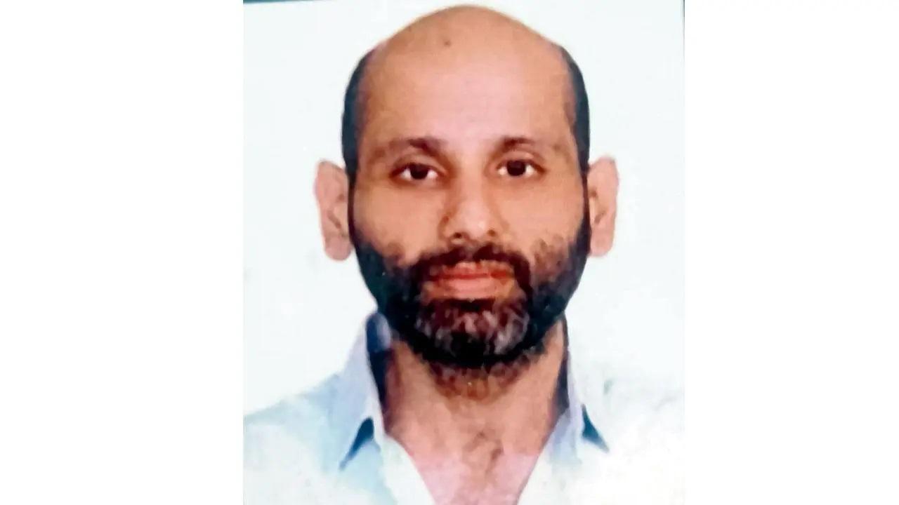 हिरेन भगत की भारत और दुबई में संपत्ति है.
