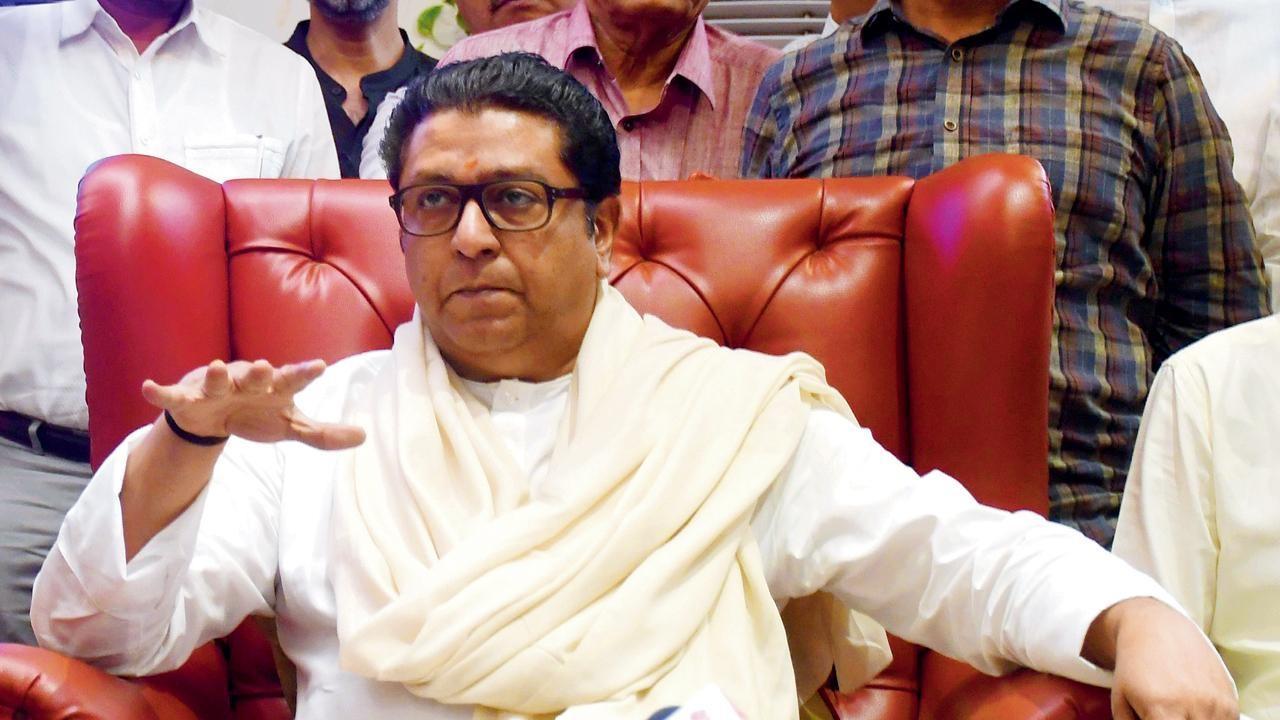 मनसे प्रमुख राज ठाकरे ने की बीजेपी की आलोचना