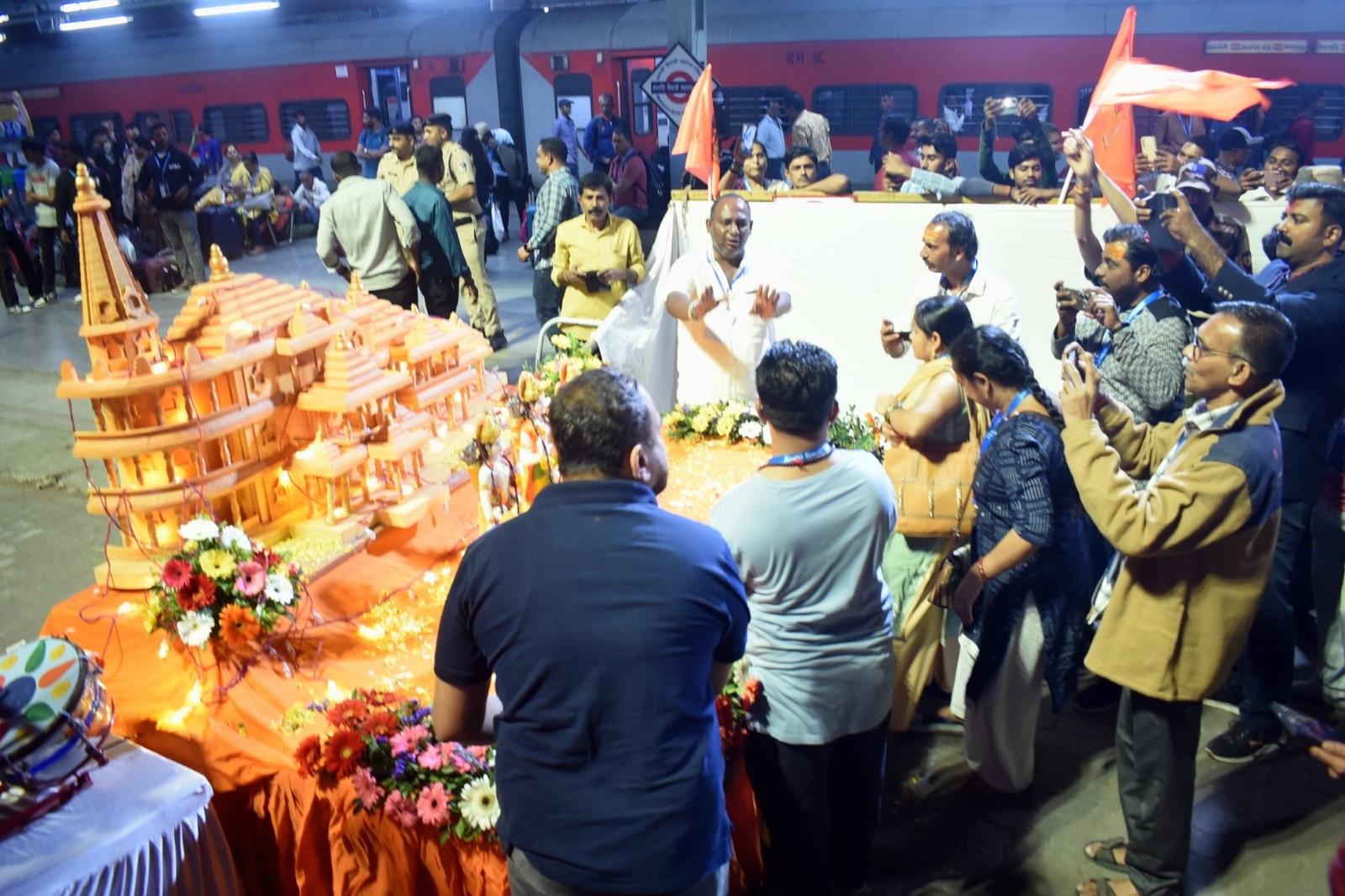 यह संतों की आशाओं की पूर्ति और हजारों वर्षों की लालसा की पराकाष्ठा है.