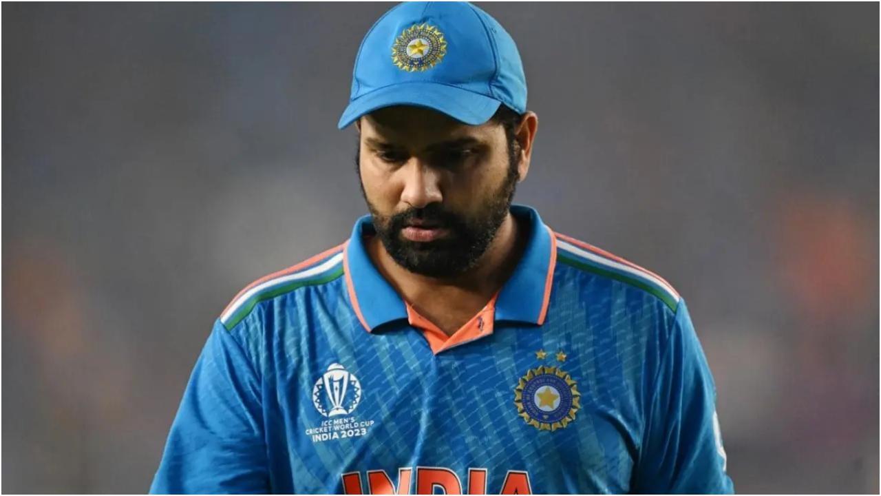 सलामी बल्लेबाज़ों द्वारा सर्वाधिक अंतरराष्ट्रीय शतकों की सूची में शीर्ष पर ऑस्ट्रेलिया के डेविड वार्नर हैं जिनके नाम 49 शतक हैं. इसके बाद 45 शतकों के साथ महान भारतीय बल्लेबाज सचिन तेंदुलकर हैं.