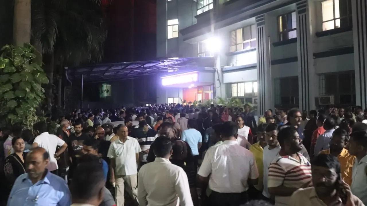 पांच साल पहले, पूर्व नगरसेवक अभिषेक घोसालकर की पत्नी तेजस्वी घोषालकर को आईसी कॉलोनी में वार्ड नंबर 1 से मौजूदा नगरसेवक के रूप में चुना गया था. हालाँकि, इस साल, नोरोन्हा ने उसी पद के लिए चुनाव लड़ने का फैसला किया, जिससे उनके और घोसालकर, जो उद्धव ठाकरे के गुट से जुड़े हैं, के बीच तनाव पैदा हो गया. 