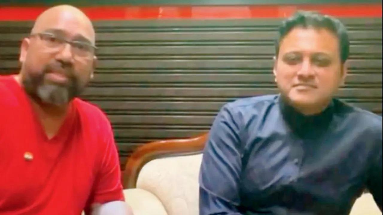 घोसालकर को गोली मारने के बाद, मौरिस ने कथित तौर पर खुद को बहुत करीब से गोली मार ली और खुद को मार डाला.