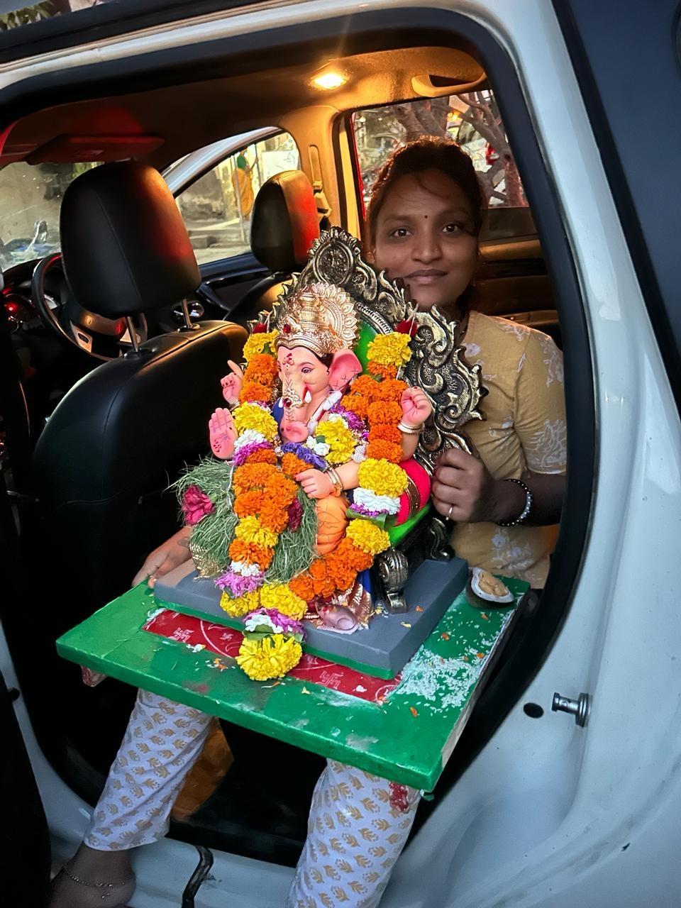 मान्यता है कि इस दिन गणेश जी की विधि-विधान से पूजा और व्रत करने से व्यक्ति की हर मनोकामना पूरी होती है. 