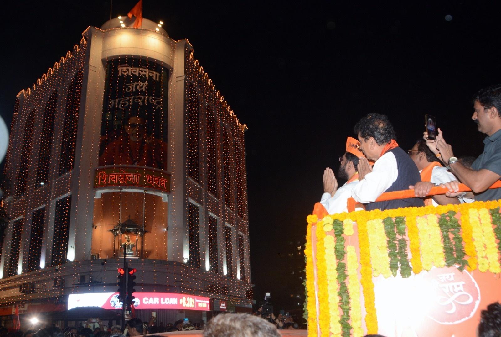 शिवाजी पार्क से भोईवाड़ा राम मंदिर तक ये रैली निकाली गई.