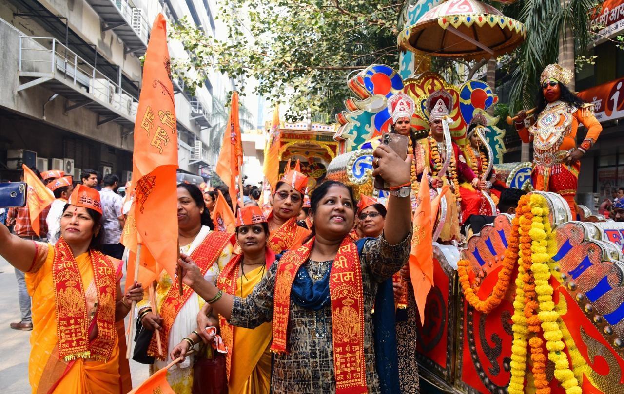 यह रैली कमला मिल्स लोअर परेल, वर्ली सी फेस से निकलते हुए कमला मिल्स पहुंची. 