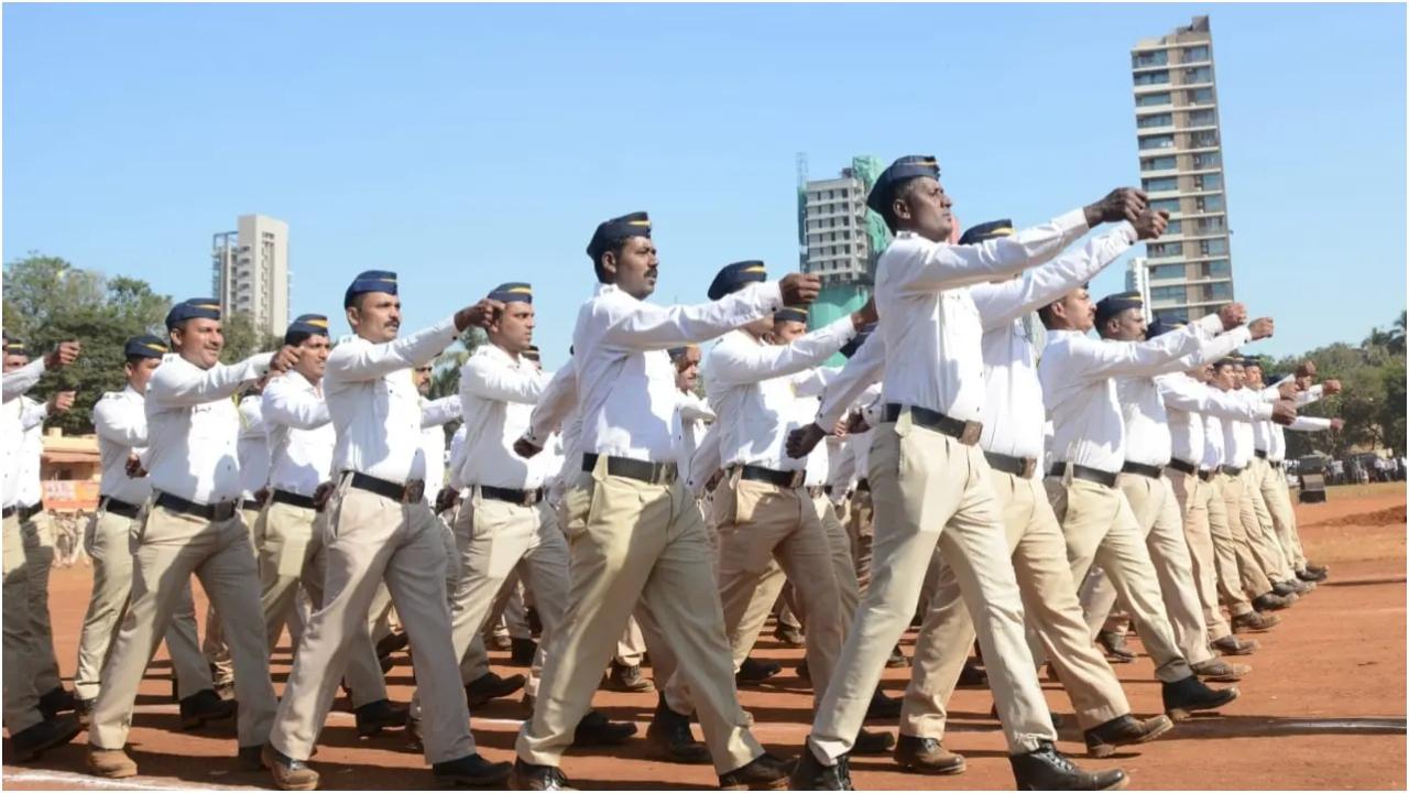 शहर पुलिस के साथ-साथ मुंबई ट्रैफिक पुलिस बैंड भी हर साल गणतंत्र दिवस पर परेड में भाग लेता है. 
