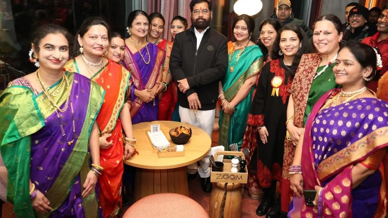 सीएम शिंदे ने एक्स पर महाराष्ट्र लाउंज की तस्वीर भी पोस्ट की, जिसमें लिखा है, 