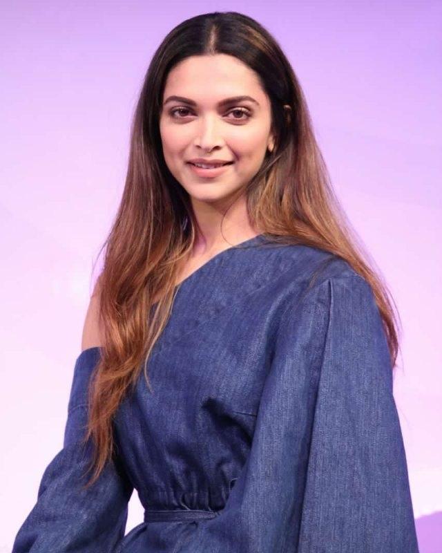 बॉलीवुड की टॉप एक्ट्रेस की लिस्ट में शामिल दीपिका पादुकोण का नाम भी गेस्ट लिस्ट में नहीं है. 
