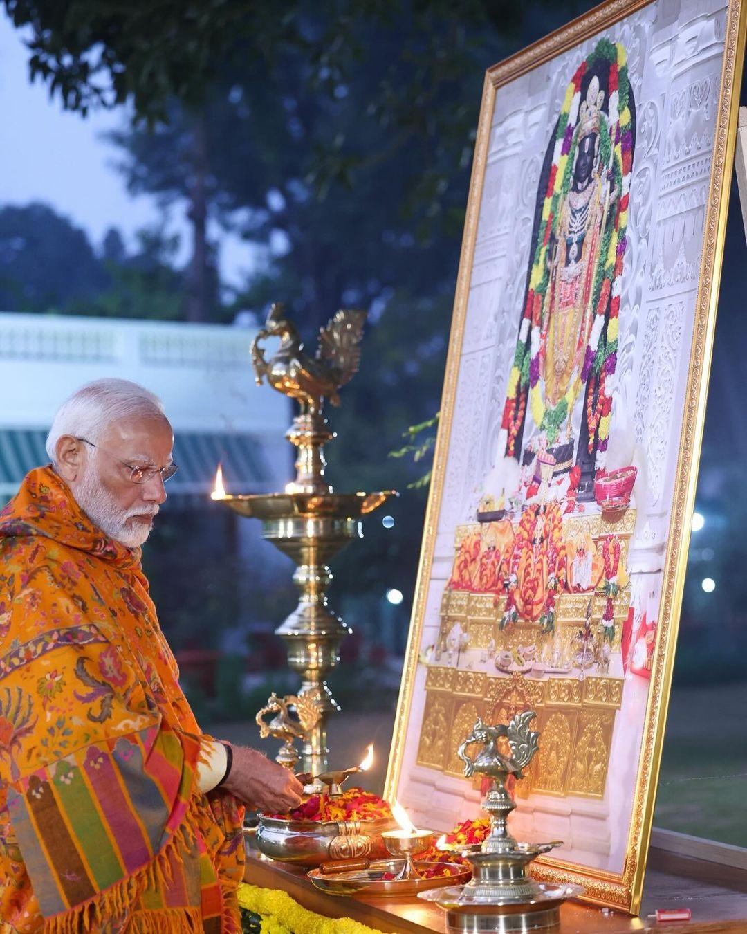 हम लोगों ने महापुरुषों से परामर्श करके लिखा था आपको केवल 3 दिन का उपवास करना है, अपने 11 दिन का संपूर्ण व्रत किया.
