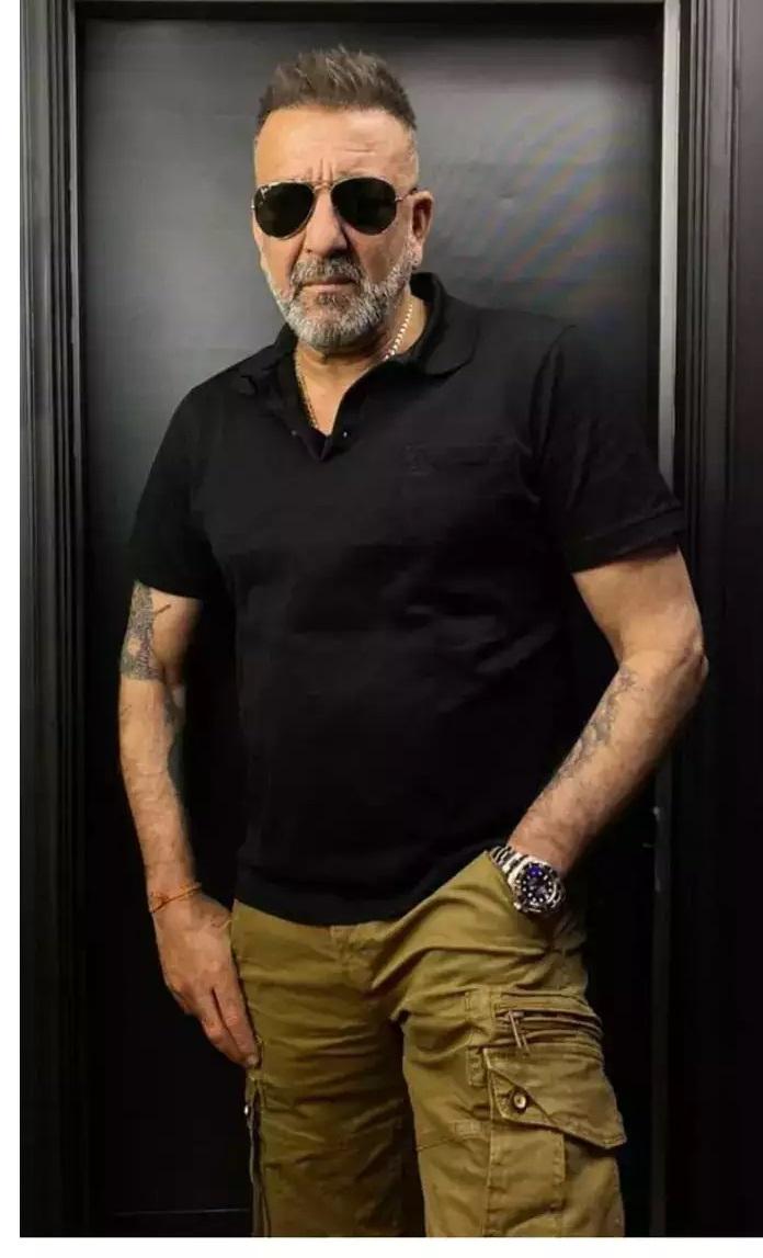 राम मंदिर के लिए निमंत्रण न मिलने की लिस्ट में अभिनेता संजय दत्त का नाम भी शामिल है.