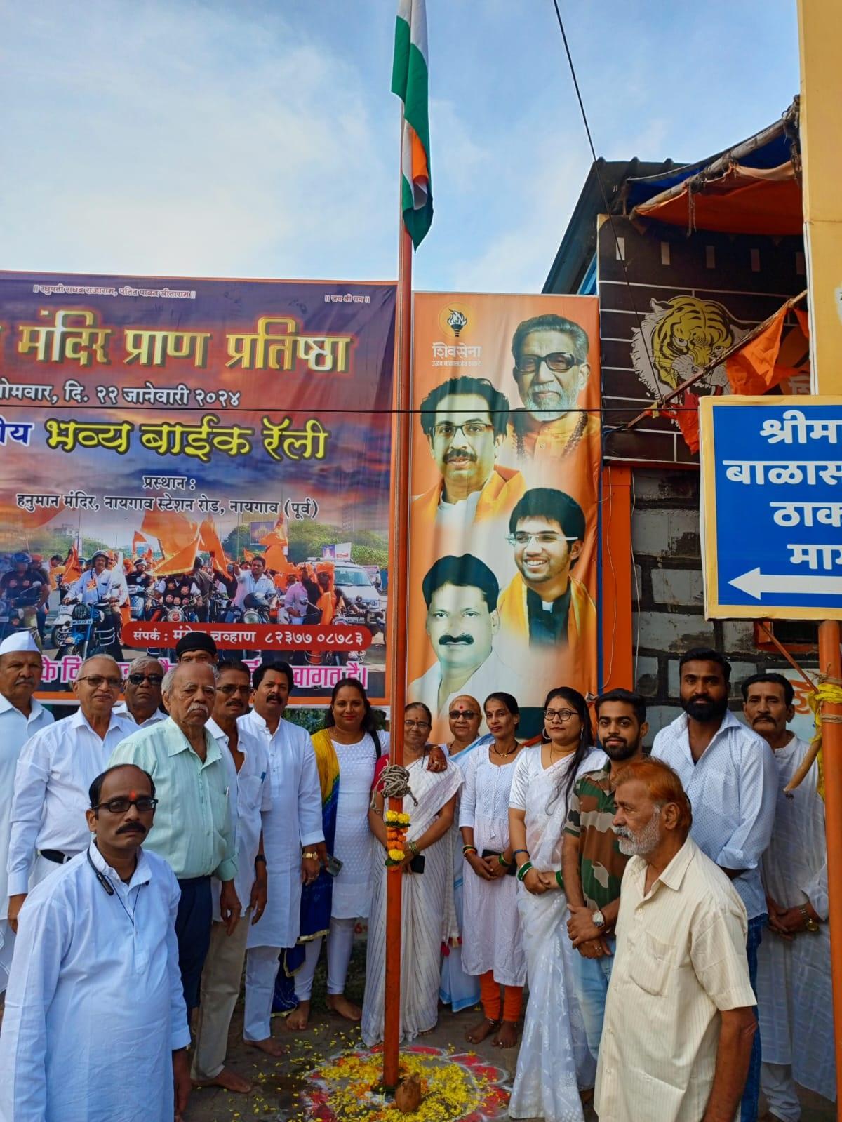 इसके साथ ही जिला प्रशासन ने `अवैध अतिक्रमण` का हवाला देते हुए कई इमारतों और झोपड़ियों को निशाना बनाया. अब तक एमबीवीवी पुलिस ने 12 एफआईआर दर्ज की हैं. मंगलवार, 23 जनवरी को कई मुस्लिम समुदाय के इमारतों को ढहाने के लिए बुलडोज़र चलवाए.