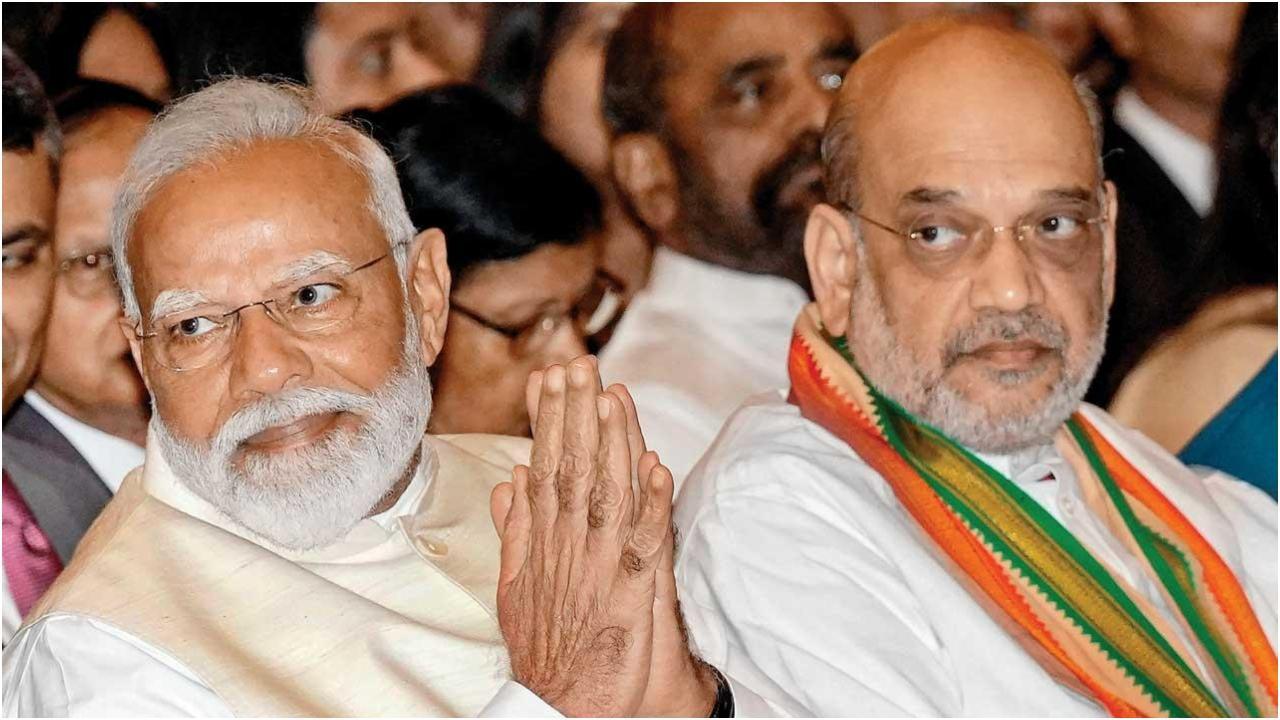 अमित शाह ने सोशल मीडिया पर इसकी घोषणा की और नरेंद्र मोदी ने इसका समर्थन किया.