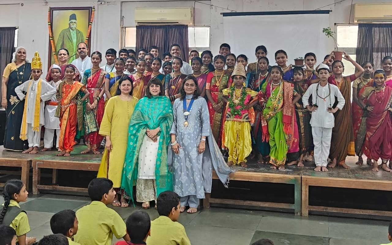 इस उत्सव में पहली से दसवीं कक्षा तक के कुल 400 बच्चों ने भाग लिया था. 