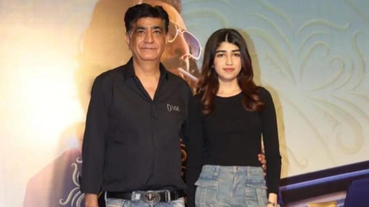 तिशा गायिका तुलसी कुमार और फैशन डिजाइनर/अभिनेत्री खुशाली कुमार की चचेरी बहन थीं.