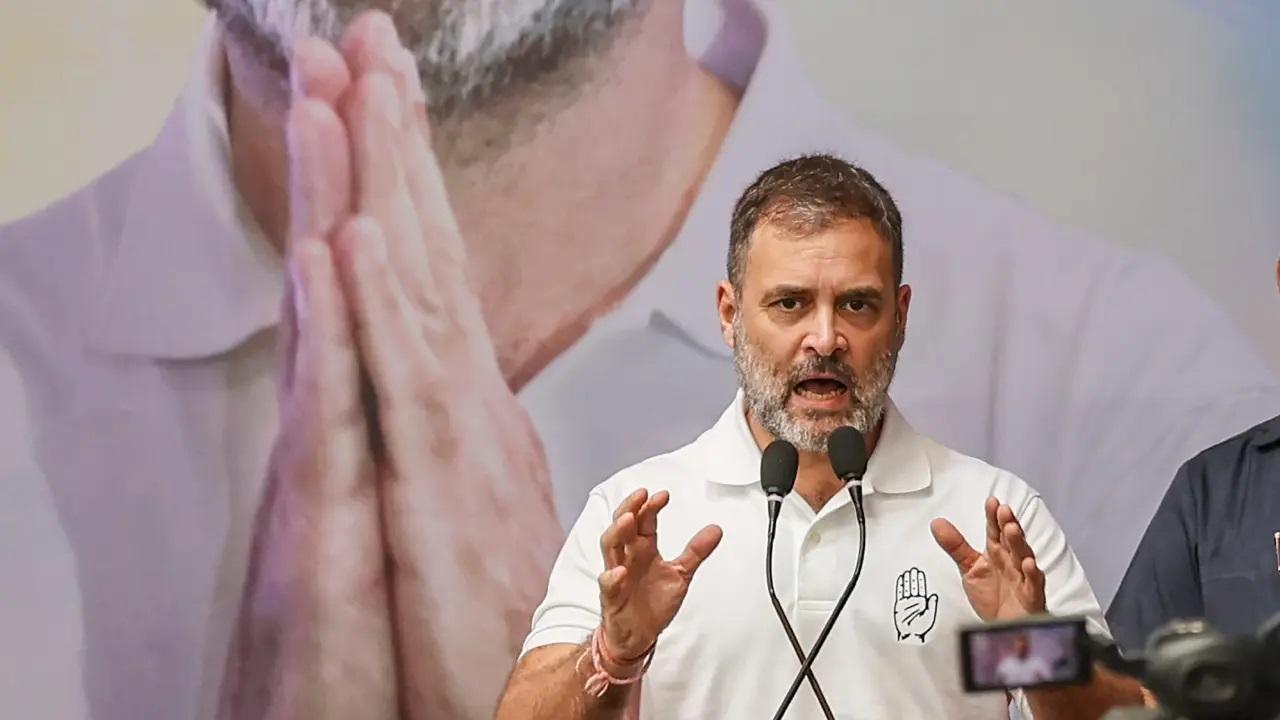 भाजपा ने हाल ही में संपन्न लोकसभा चुनावों में फैजाबाद लोकसभा सीट पर हार का सामना किया, जिसमें अयोध्या भी शामिल है. 