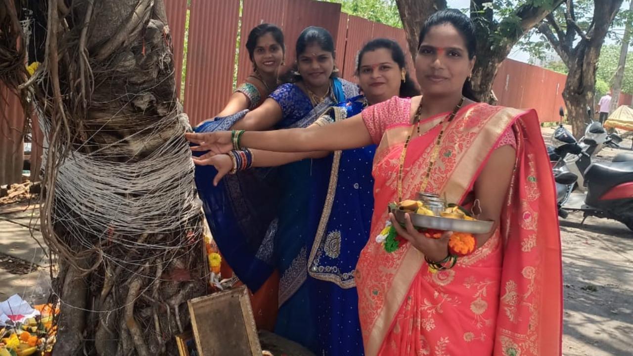 शुद्ध मन और भक्ति भाव से पूजा करने से ही पूजा का पूर्ण फल मिलता है.