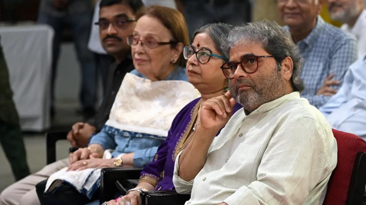 यह चलती छवि के संरक्षण, पुनर्स्थापन और संरक्षण का समर्थन करने के लिए समर्पित है.