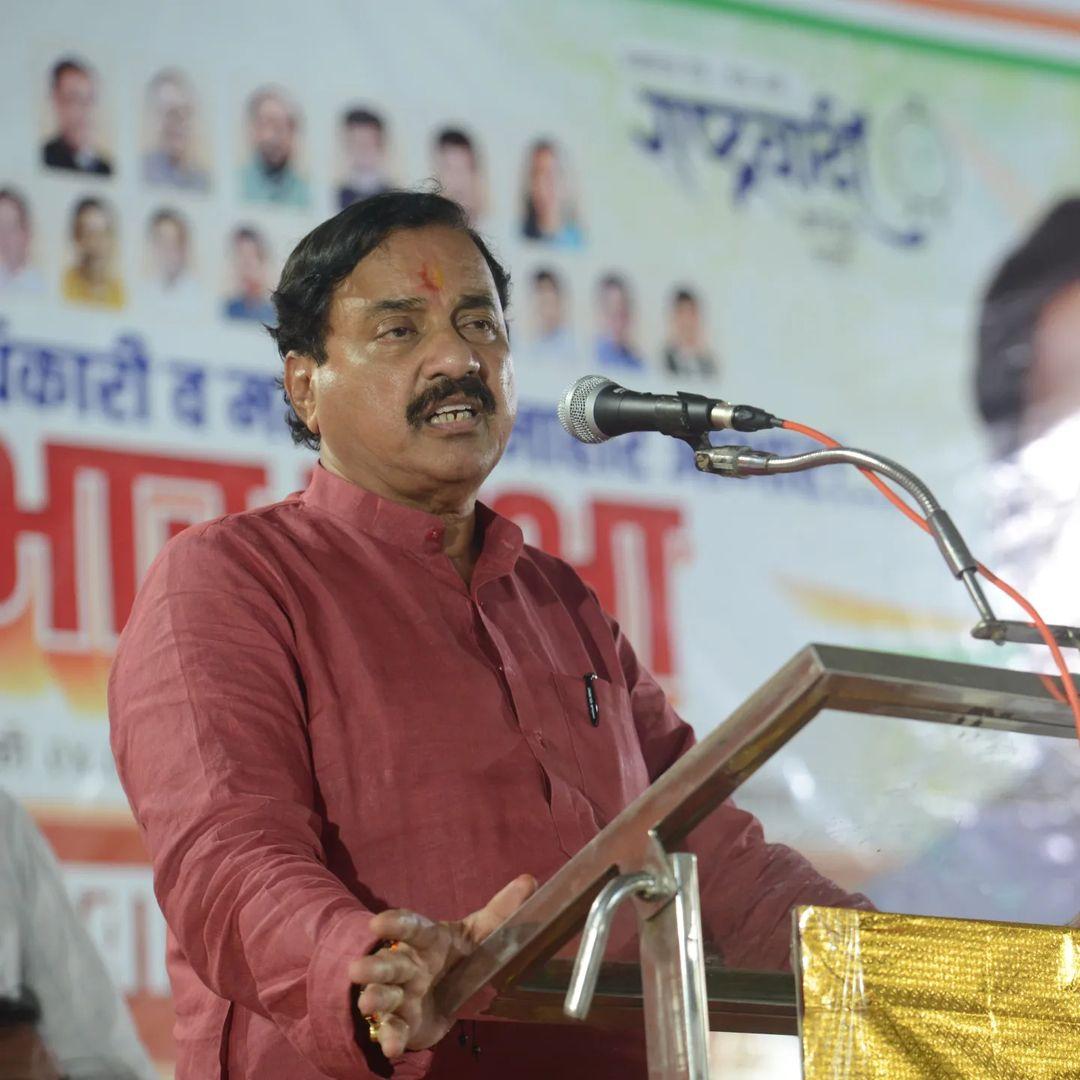 उन्होंने यह भी कहा कि `यह पहली लोकसभा चुनाव थी जिसमें समाज में विभाजन उत्पन्न हुआ. छत्रपति शिवाजी महाराज ने अठरापगड जातियों को साथ लेकर हिंदवी स्वराज्य की स्थापना की थी, उसी आदर्श को अपनाते हुए महायुती सरकार राज्य में काम कर रही है.` 