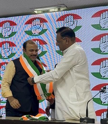 कांग्रेस में शामिल होने से पहले दानिश अली लगातार  राहुल गांधी और उनकी भारत जोड़ो न्याय यात्रा की तारीफ में पोस्ट कर रहे थे, इसके बाद यह तय हो गया था कि वह जल्द ही कांग्रेस का दामन थाम सकते हैं. फिर क्या था लोगों की उम्मीद सच साबित हुई और दानिश अली कांग्रेस में शामिल हो गए.