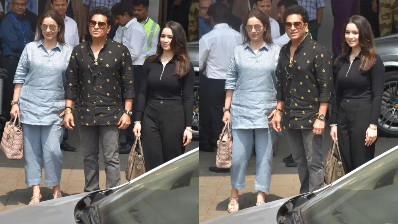 अंबानी के प्री-वेडिंग इवेंट के लिए सचिन तेंदुलकर अपनी पत्नी अंजलि और बेटी सारा के साथ कलिना एयरपोर्ट पहुंचे.